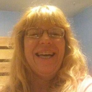 Meet your Posher, Opal